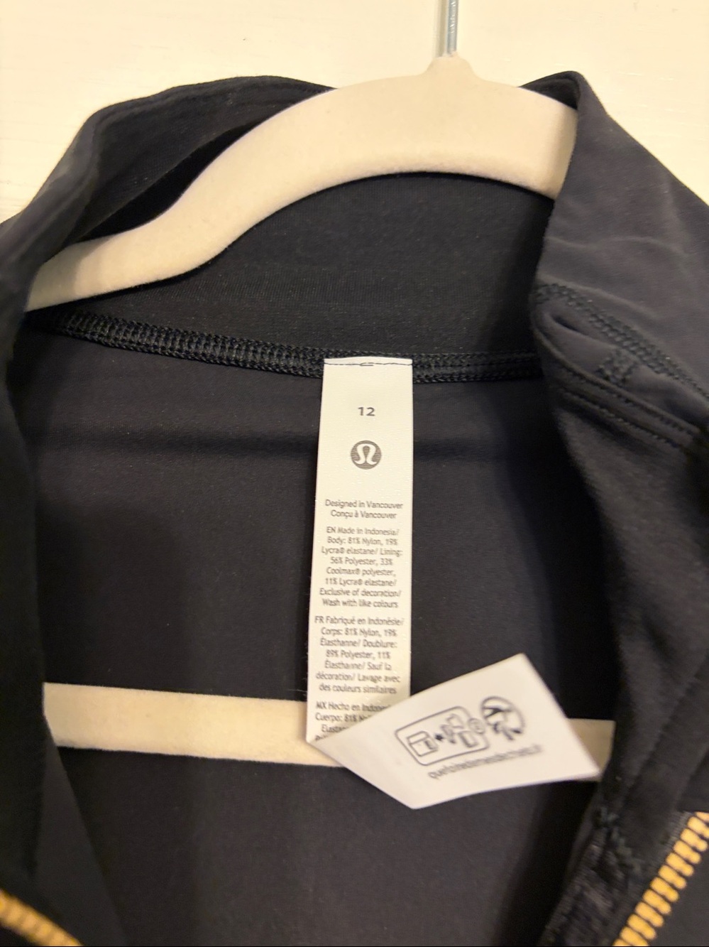 NWT lululemon athletica cropped define  Jacket with Gold Zippers size 12 - Picture 2 of 7